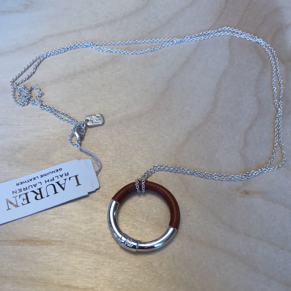 Lauren Ralph Lauren Silver Tone Leather Wrapped Circle Pendant Necklace NWT - Picture 9 of 12